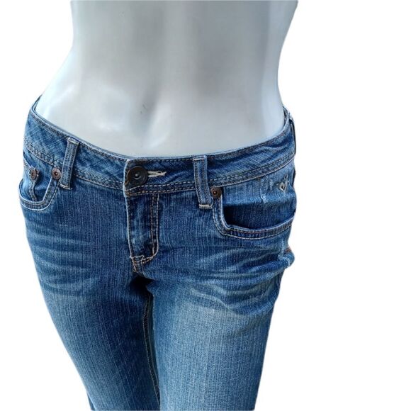 120814..Justice Bootcut Jeans Size Jr. 12 1/2, W26" 26"Inseam 8"Rise - Picture 1 of 7